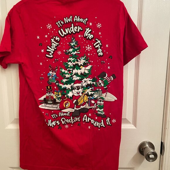 Buc-ee's Holiday Tee It's Not About What's Under The Tree It's About Who's Small - Picture 2 of 5
